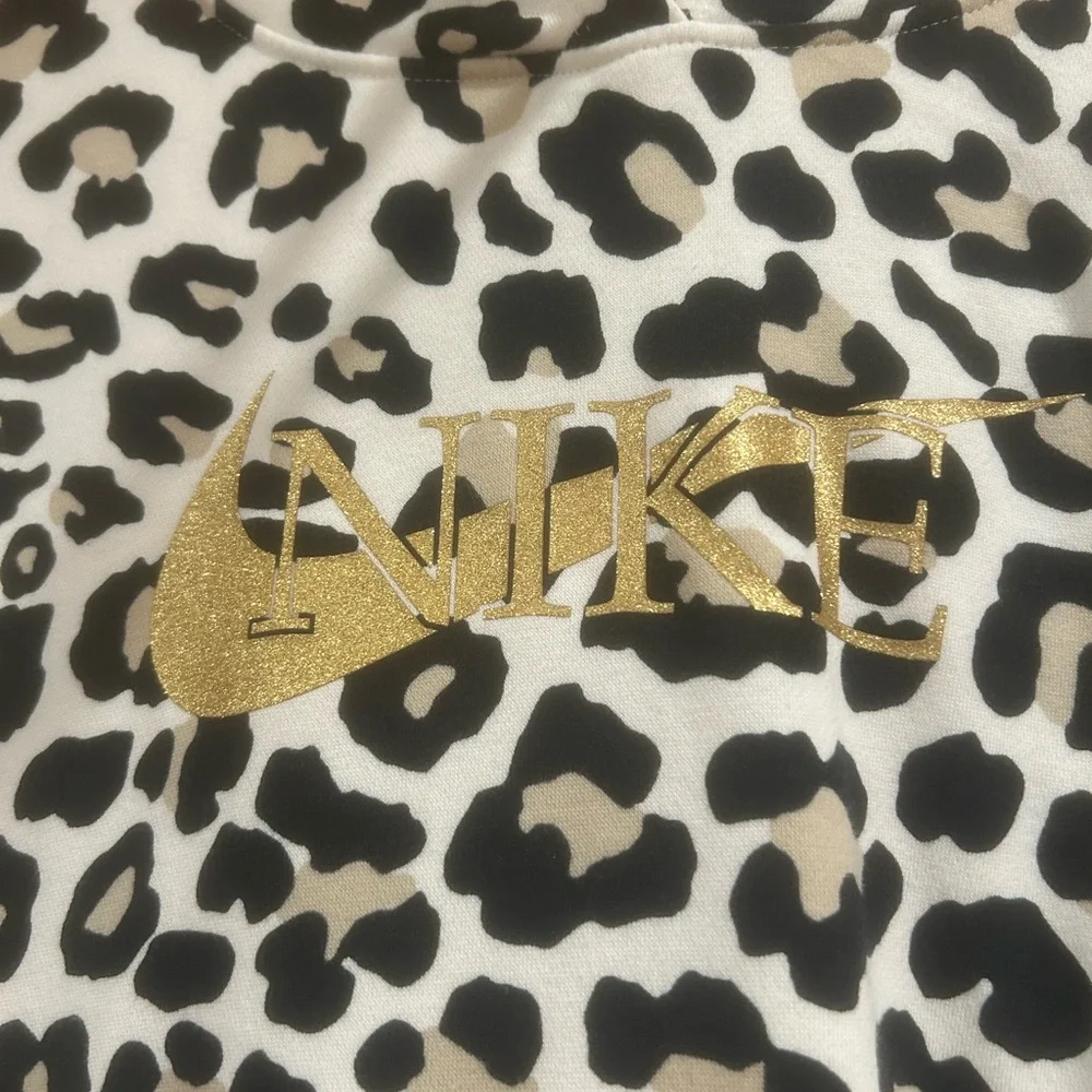 Nike Black and White Leopard Print Hoodie - Picture 2 of 2